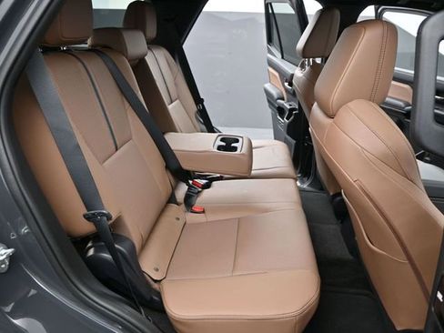 New 2025 Toyota 4Runner Limited image 15