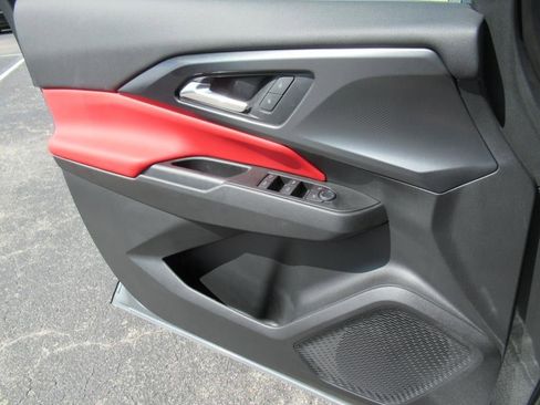 New 2025 Chevrolet Equinox EV RS image 26