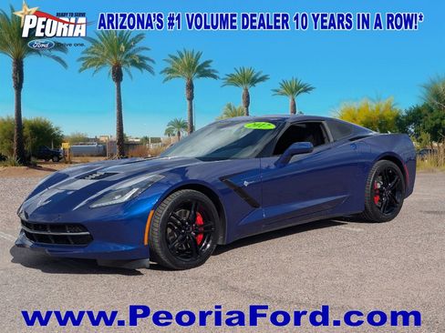 Used 2017 Chevrolet Corvette Stingray Coupe w/ 1LT image 1