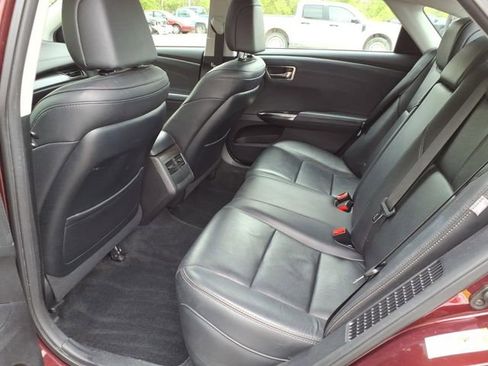 Used 2017 Toyota Avalon XLE Premium w/ All Weather Liner Package FWD image 11