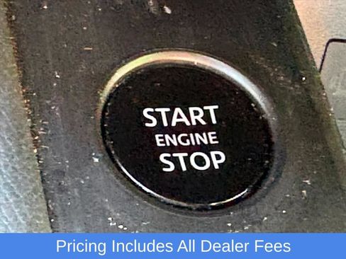 Used 2025 Nissan Kicks SR AWD/4WD image 12