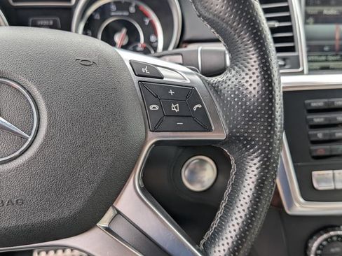 Used 2015 Mercedes-Benz GL 63 AMG 4MATIC image 28