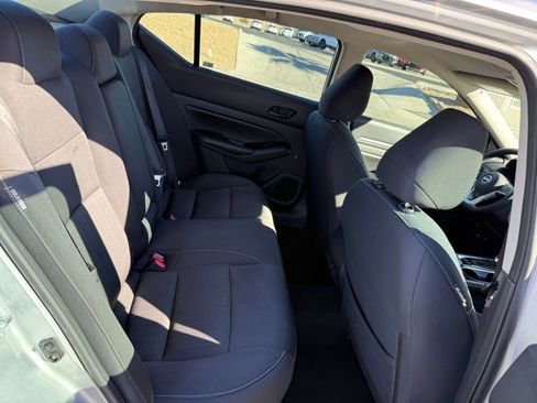 Used 2023 Nissan Altima 2.5 SV image 14