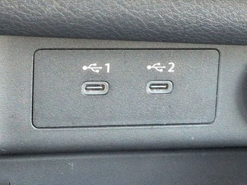 Certified 2024 Nissan Rogue SL FWD image 22