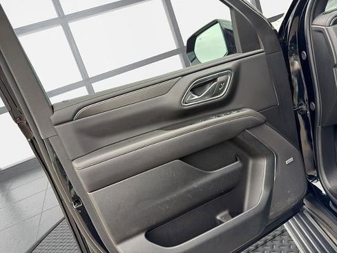 Used 2024 GMC Yukon AT4 w/ AT4 Premium Package AWD/4WD image 26