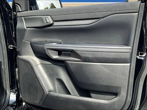 Used 2025 Ford Ranger Raptor AWD/4WD image 30