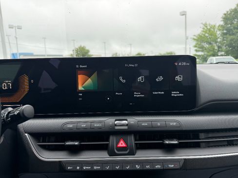 Used 2025 Kia K4 FWD image 26