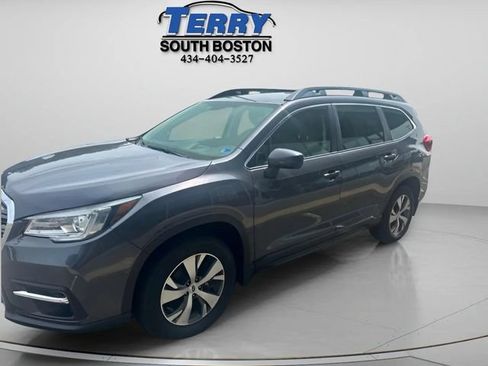 Used 2022 Subaru Ascent Premium w/ Convenience Package AWD/4WD image 3