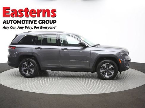 Used 2022 Jeep Grand Cherokee Limited 4xe w/ Luxury Tech Group II AWD/4WD image 50