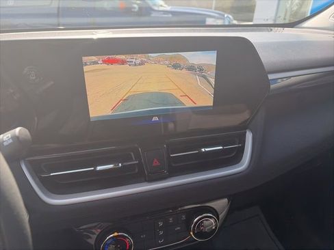 Used 2025 Chevrolet TrailBlazer LT image 12