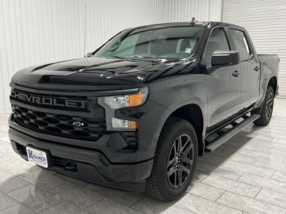 New 2026 Chevrolet Silverado 1500 Custom w/ LPO, Dark Essentials Package