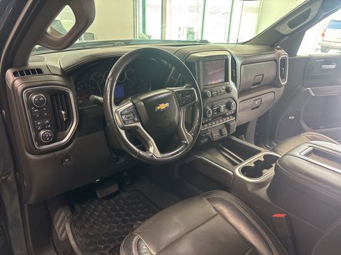 Used 2020 Chevrolet Silverado 1500 LTZ w/ LTZ Texas Edition AWD/4WD image 15