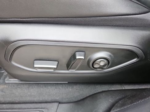 New 2026 Jeep Grand Cherokee L Limited AWD/4WD image 18