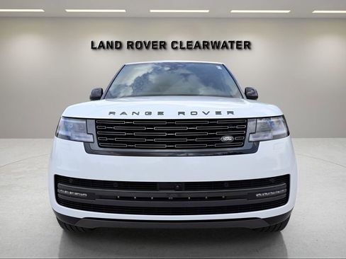 Used 2025 Land Rover Range Rover SE AWD/4WD image 7