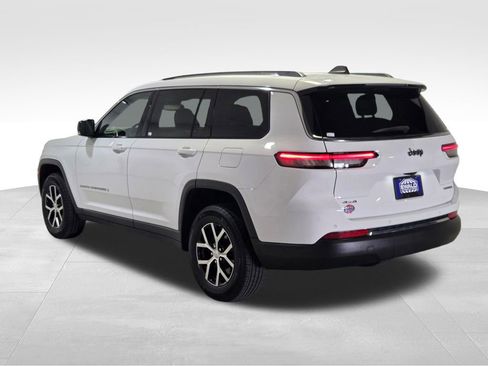 Certified 2024 Jeep Grand Cherokee L Limited AWD/4WD image 26