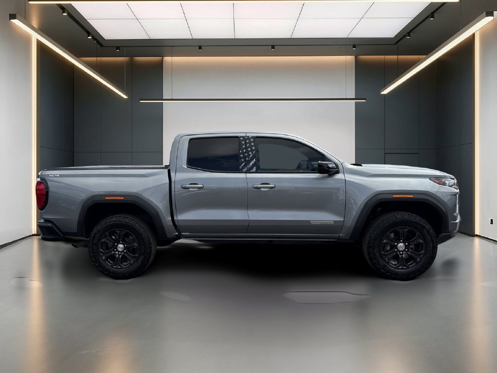 Used 2024 GMC Canyon Elevation w/ Elevation Premium Package AWD/4WD image 7
