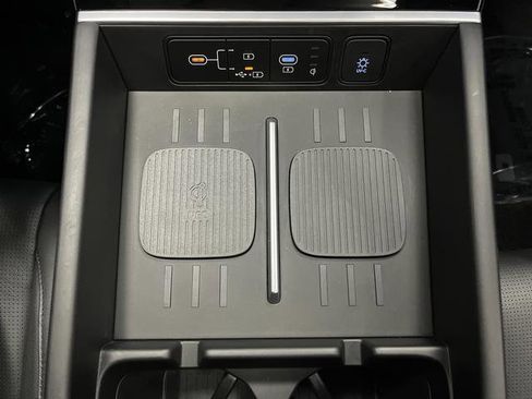 Used 2025 Hyundai Santa Fe Limited image 26