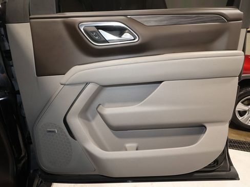 Certified 2023 GMC Yukon XL SLT image 19