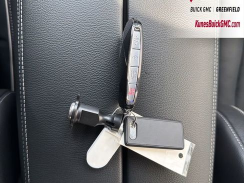 Used 2025 Genesis GV80 2.5T Prestige image 52