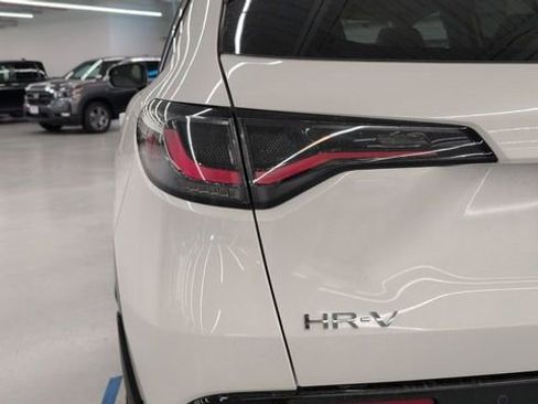 New 2026 Honda HR-V EX-L image 30