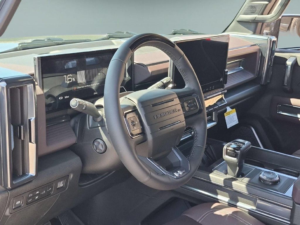 New 2026 GMC Hummer EV 4x4 Crew Cab image 8