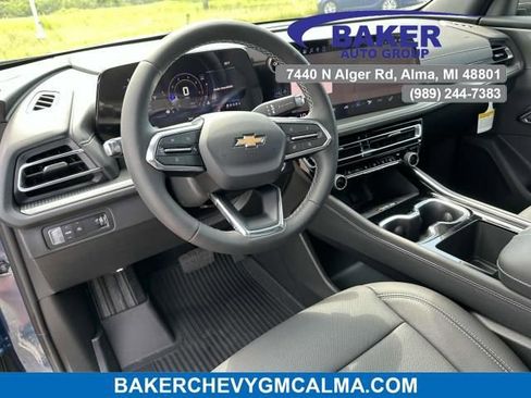 New 2026 Chevrolet Traverse LT w/ Sun and Wheel Package image 8
