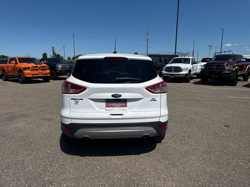 Used 2016 Ford Escape SE AWD/4WD image 4