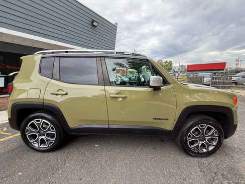 Used 2015 Jeep Renegade Limited w/ Safety & Security Group I image 7