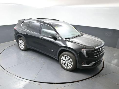 Used 2024 GMC Acadia Elevation AWD/4WD image 17