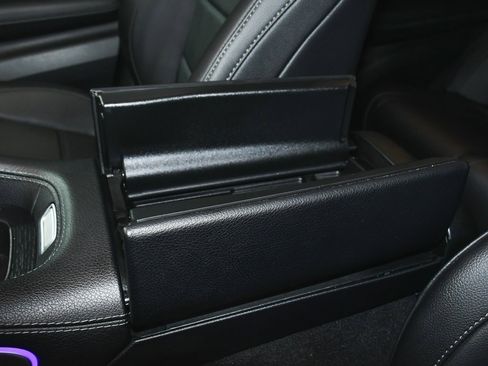 Used 2024 Mercedes-Benz GLE 450 4MATIC image 50