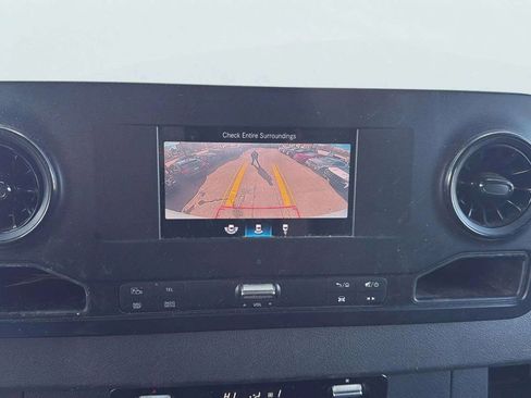 Used 2019 Mercedes-Benz Sprinter 144 Cargo image 9