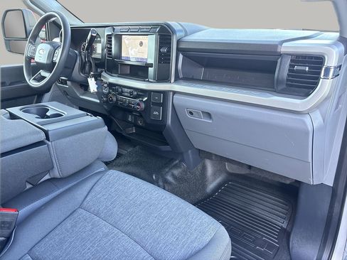 Used 2024 Ford F350 XL w/ 360-Degree Camera Package image 6