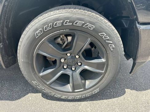 Used 2023 RAM 1500 Big Horn AWD/4WD image 12