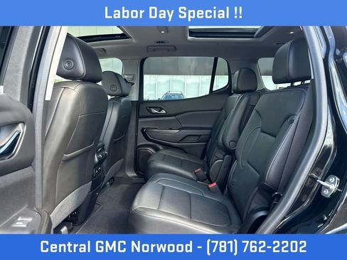 Certified 2023 GMC Acadia SLT w/ Elevation Edition AWD/4WD image 21