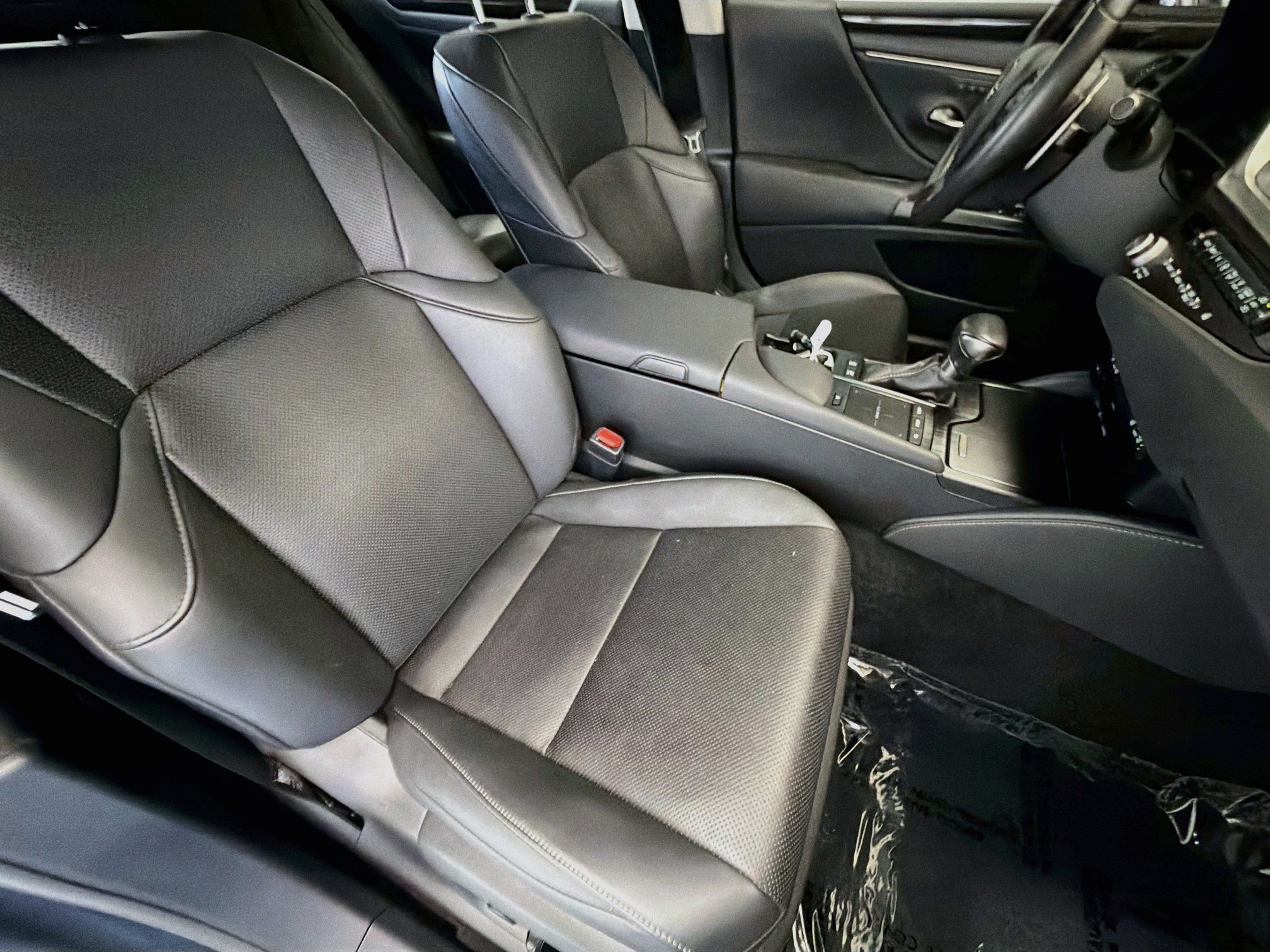Used 2021 Lexus ES 300h w/ Premium Package FWD image 15