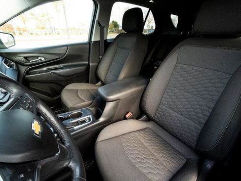Used 2019 Chevrolet Equinox LT image 26