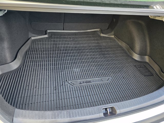 Used 2022 Toyota Corolla LE w/ Carpet Mat Package (TMS) FWD image 16