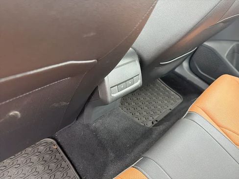 Used 2022 Volkswagen Jetta SEL image 16