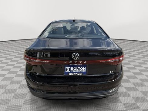 New 2025 Volkswagen Jetta SE image 8