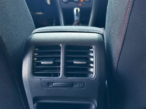 Used 2012 Volkswagen GTI 4-Door FWD image 40