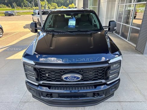 Certified 2023 Ford F250 XL w/ STX Appearance Package AWD/4WD image 11