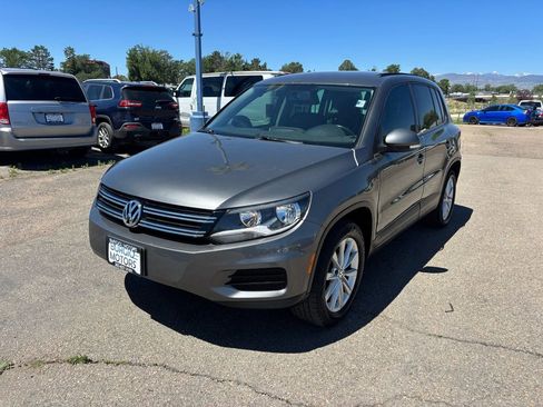 Used 2014 Volkswagen Tiguan SE AWD/4WD image 1