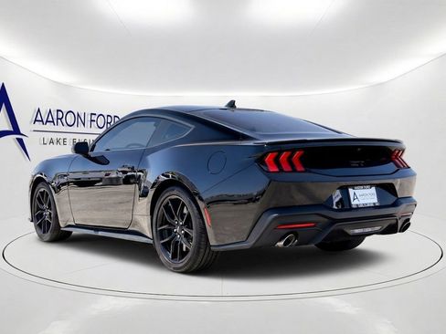 Used 2025 Ford Mustang GT w/ Mustang Nite Pony Package RWD image 7