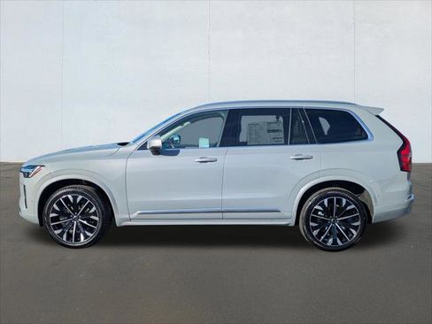 New 2026 Volvo XC90 B6 Ultra w/ Protection Package image 3