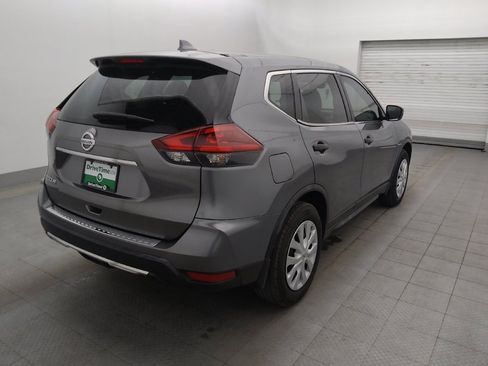 Used 2020 Nissan Rogue S FWD image 9