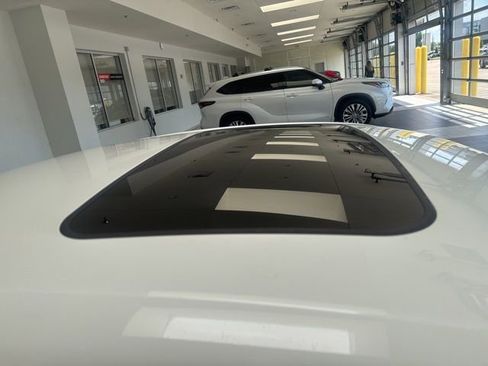 Used 2024 Lexus IS 350 F Sport w/ Navigation Package RWD image 7