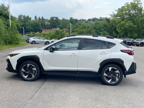 Certified 2026 Subaru Crosstrek 2.5i Limited AWD/4WD image 2