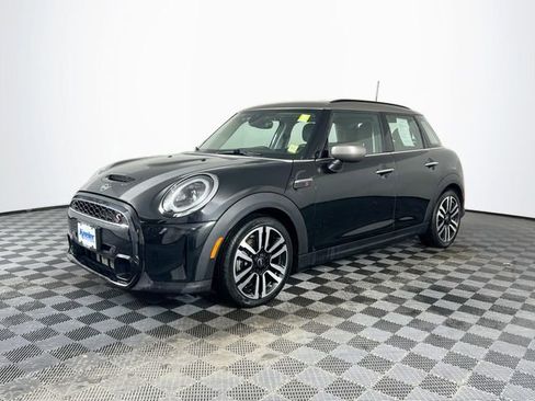 Used 2023 MINI Cooper S FWD image 2