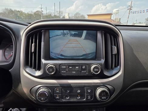 Used 2016 GMC Canyon SLE w/ SLE Convenience Package image 17