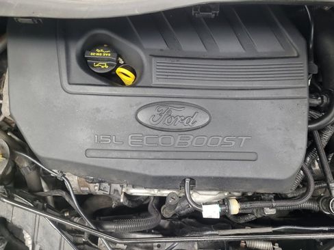 Used 2017 Ford Escape SE w/ Equipment Group 201A AWD/4WD image 30